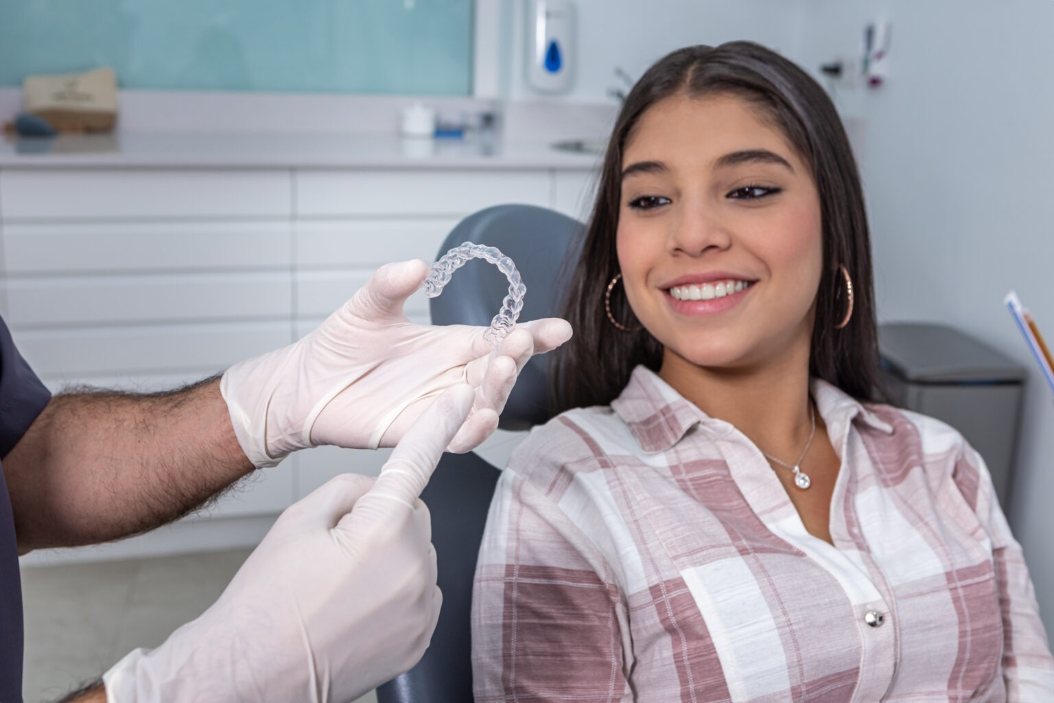Why Cleaning and Caring For a Retainer is Important 